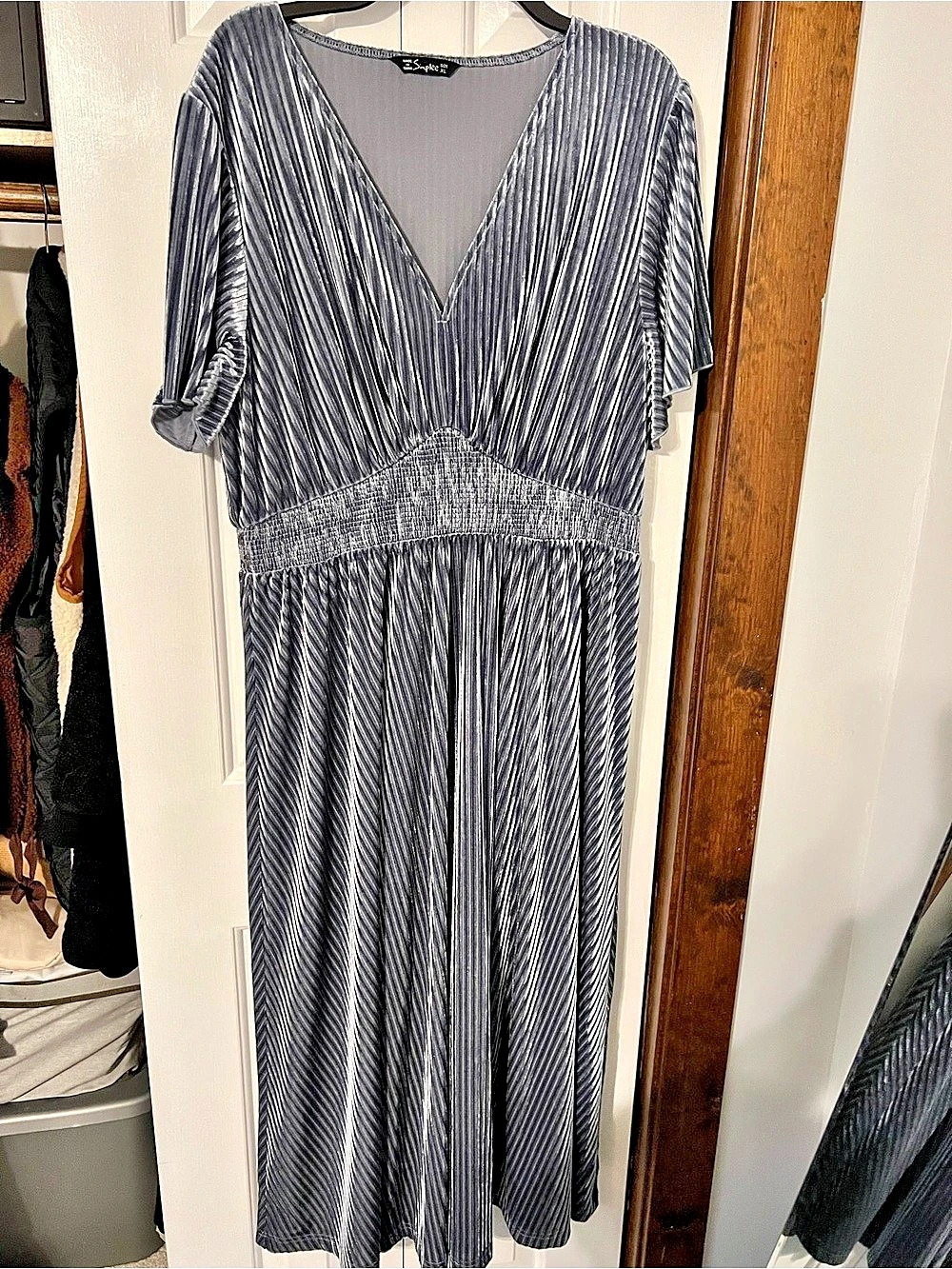 Simplee Women's Pleated Striped Maxi Dress Size XL